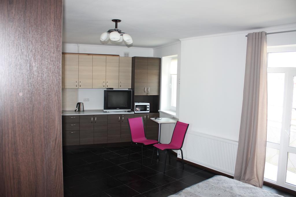 Suite On Railway Station Iwano-Frankiwsk Zimmer foto