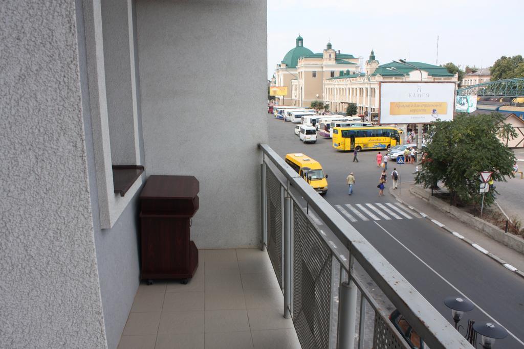 Suite On Railway Station Iwano-Frankiwsk Zimmer foto